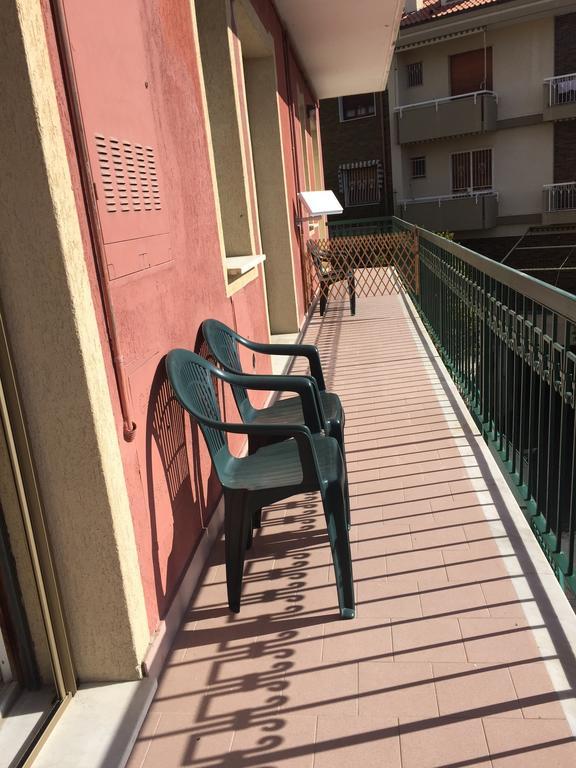 Vacanze A Finale Ligure Værelse billede